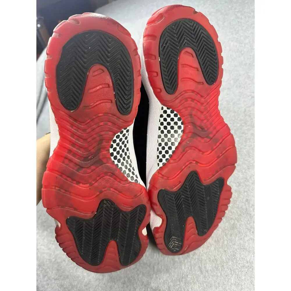 Jordan 11 Retro Playoffs Bred 2019 Patent Leather Sneaker US Men's 11